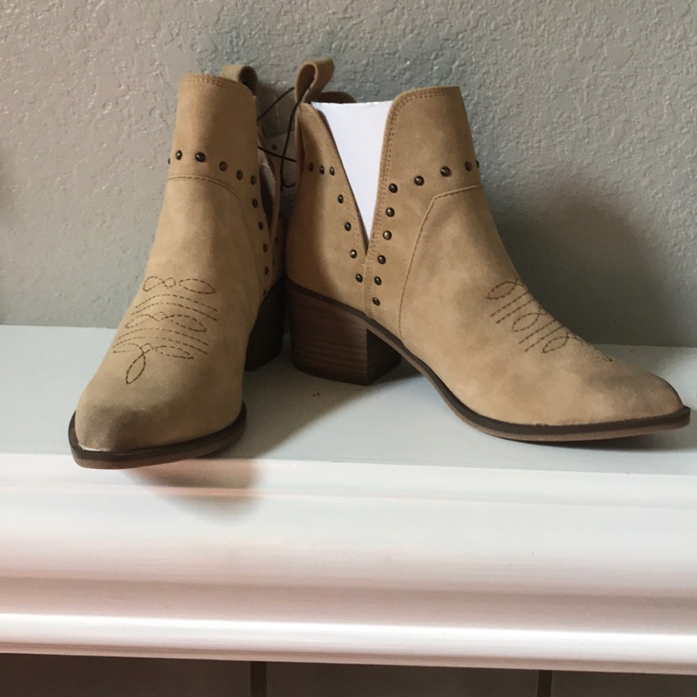 Tan Ankle Boot